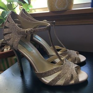 Champagne Heels 🥂